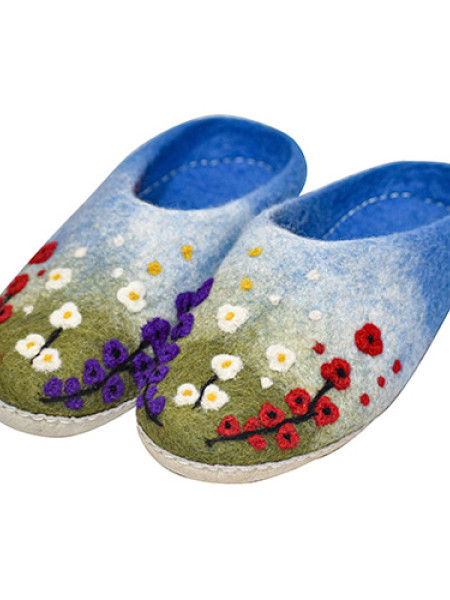 Felt Flower Slippers
