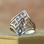 Endless Knot White Metal Ring