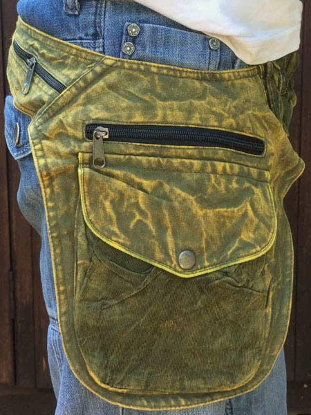 Money hip bag