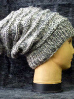 Slouch Nepali beanie