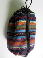 Muja pouch