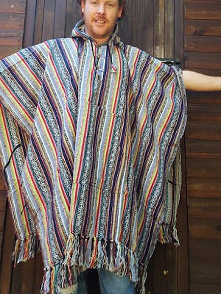Gheri Nepal poncho